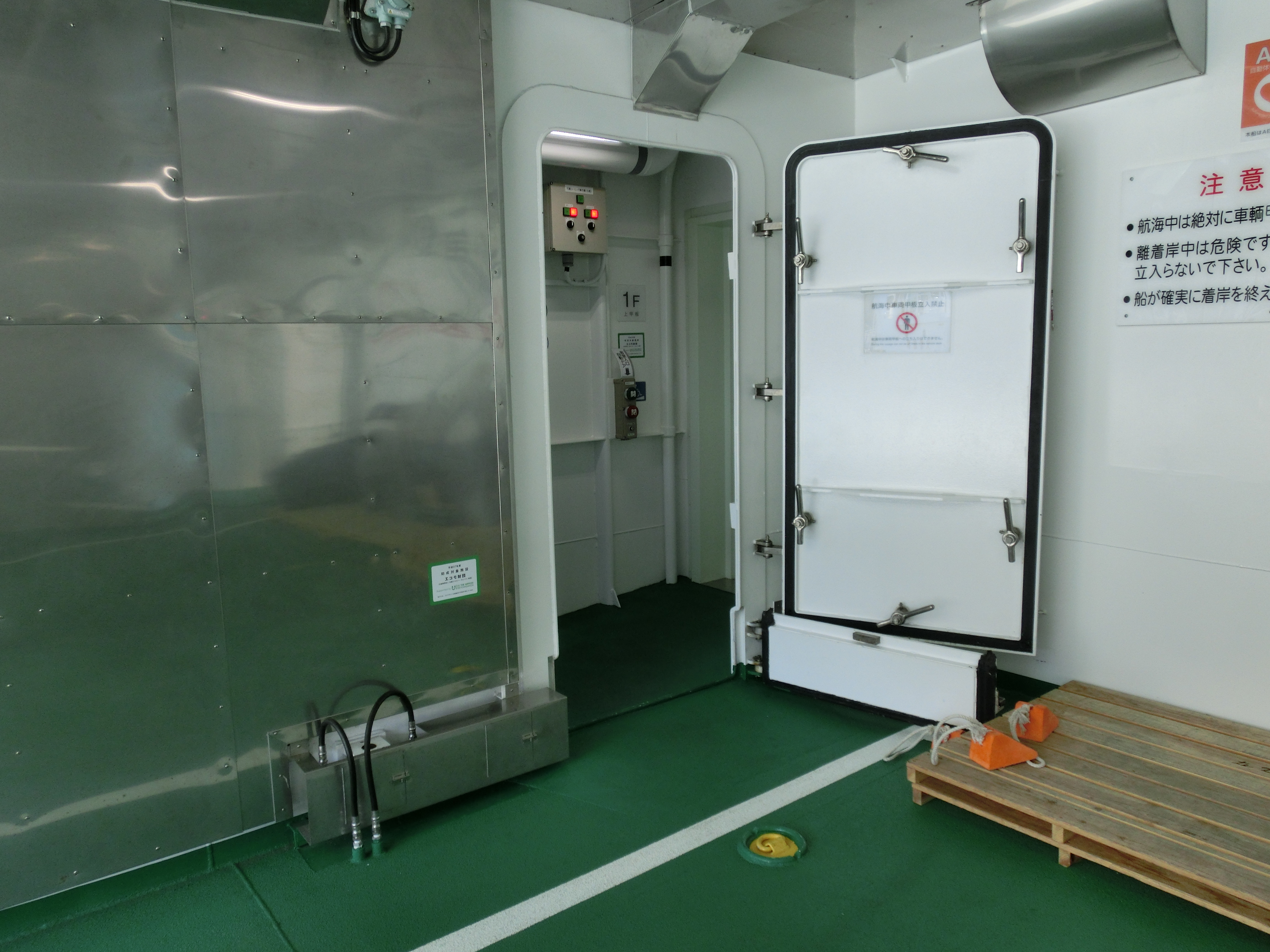 �������q�D�L�����